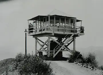Camuesa Lookout