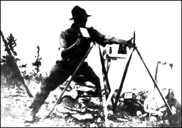 1915