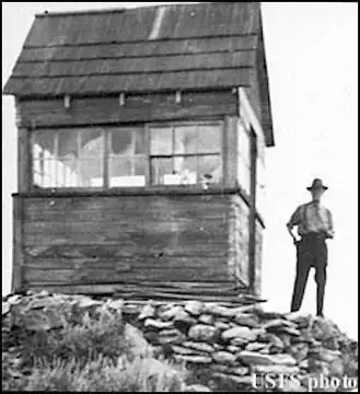 Photo of Mill Creek Butte Lookout Site, 1945