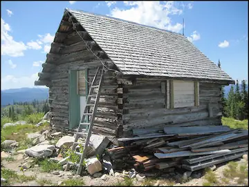Photo of Bear Mountain Lookout