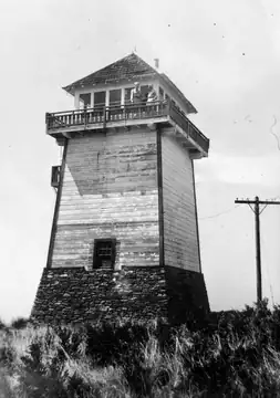 1946