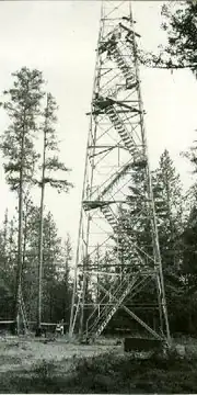 Johnson Creek (Ridge) Lookout under construction 1940