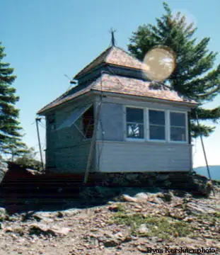 Illahee Rock cupola cabin