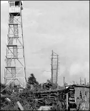 1917-Steel tower being built