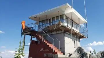 Thunderbolt Mountain Lookout