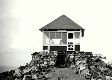 1927