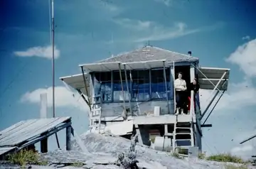 1952