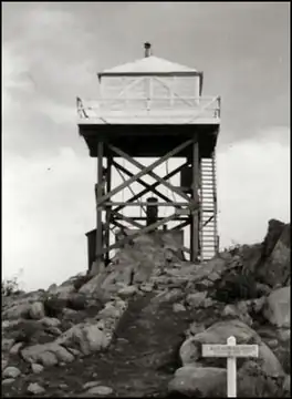 1942