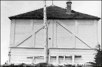 1943
