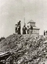 Cummins Peak Lookout 1920's - 1932