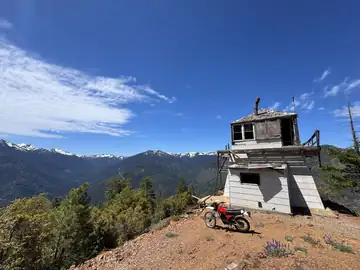 Photo of Scott Bar Mountain Lookout