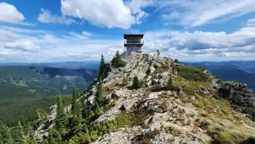 Snow Peak Lookout