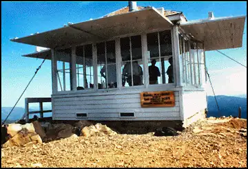 Photo of Pearsoll Peak Lookout