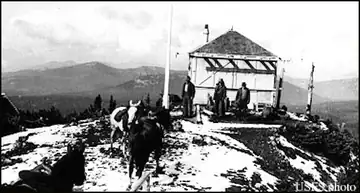 1937