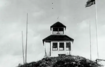 Little Huckleberry Mountain Lookout (no date)